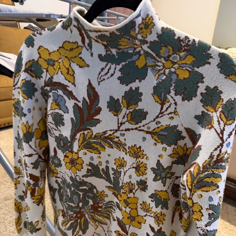 Mock turtle neck sweater